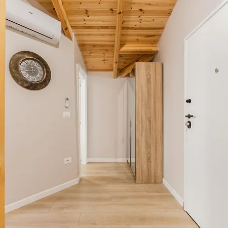 Apartment The Authentic By Ps
